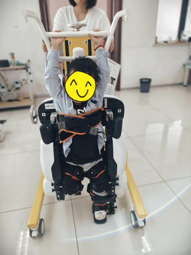 关于运动员康复机器人投入使用，恢复效率提升40%的信息