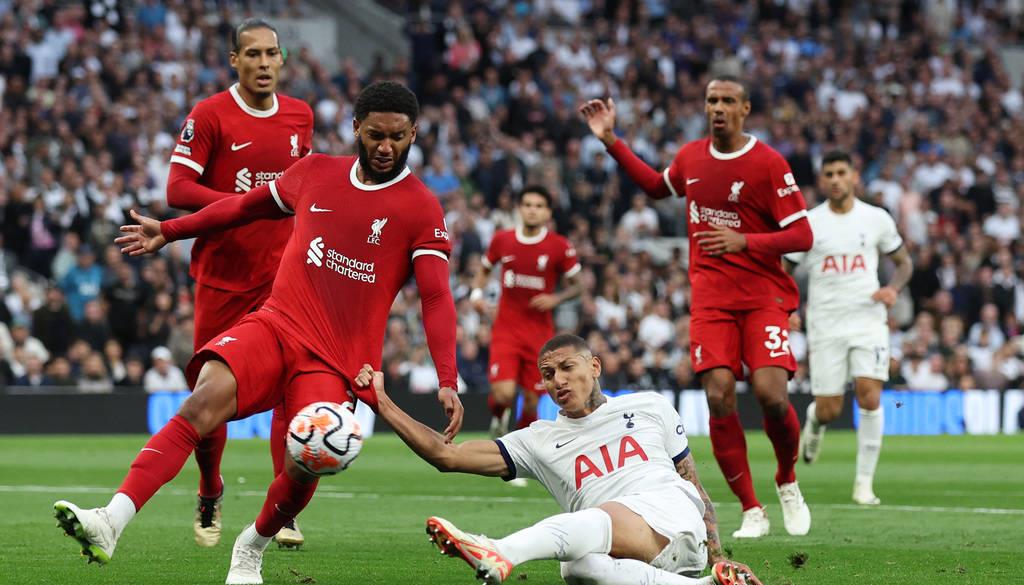 英超裁判解密：误判真的无法避免？