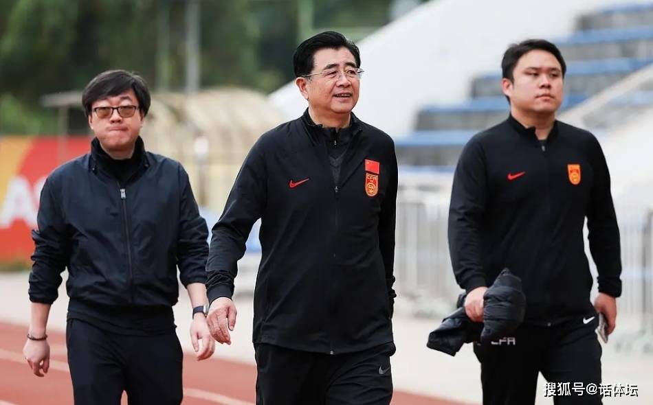 关于足协新政：中超外援名额增至6人，球迷争议的信息